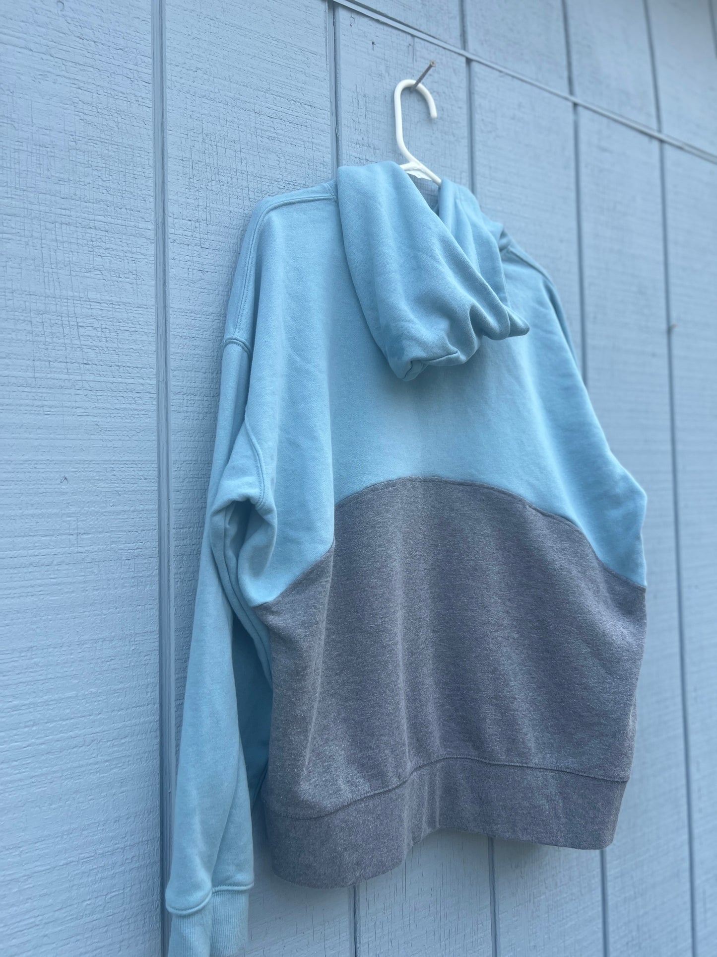 Catch the Wave” Upcycled Hoodie – Size XL/L